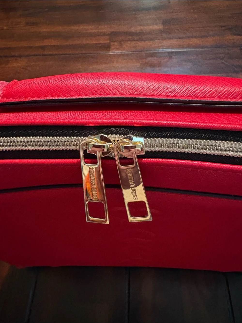 Estee Lauder Poker Card Cosmetic Bag Faux LeatherTRAIN CASE